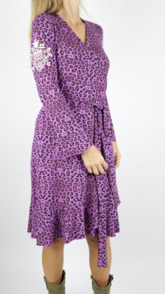Tante-Betsy-jurk-Wrap-leopard-paarsatie-ks