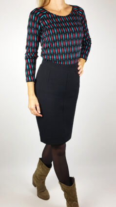 chapati-shirt-burgundy-geo