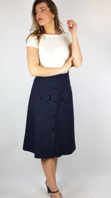 tante-betsy-rok-buttons-jersey-denim-lykka-du-nord-top-tal-ivory