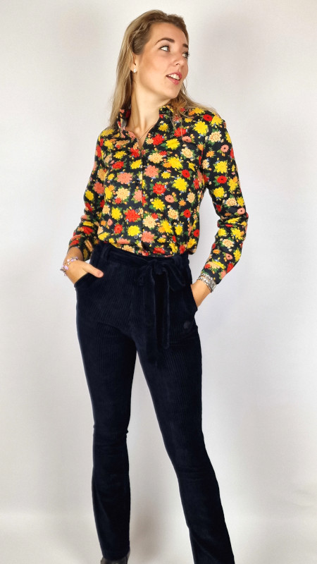 who's-that-girl-broek-dolly-navy-circus-blouse-flowers-black