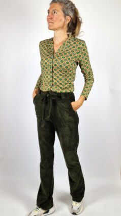 who's-that-girl-blouse-sabina-tile-douglas-firs-broek-dolly-green