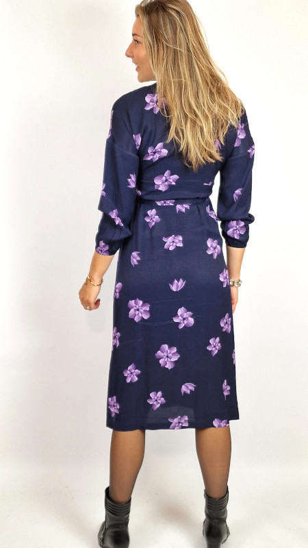 nice-things-jurk-shaded-flower