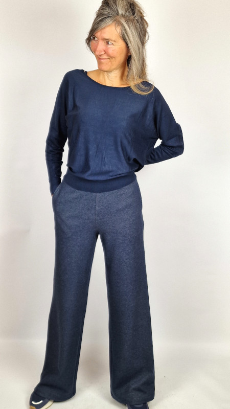 zilch-top-batsleeve-navy-who's-that-girl-broek-kendall