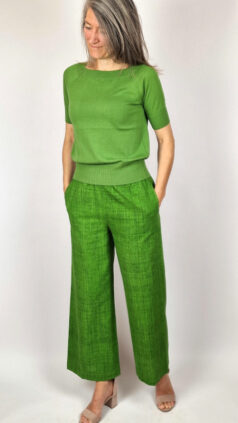 nice-things-broek-chambray-top-square-neck-green