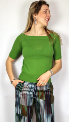 nice-things-top-square-neck-green-broek-striped-patch