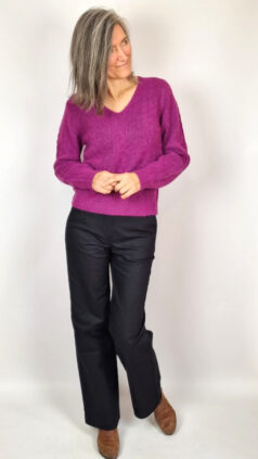 la-fiancee-trui-sania-framboise-broek-ernst-black
