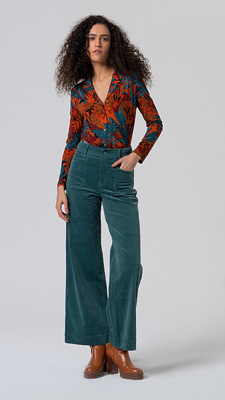 surkana-broek-corduroy-steel-blue-blouse-lapel-brique