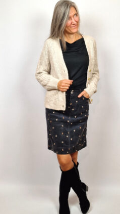 white-stuff-rok-tia-embroidered-cord-vest-sally-slub-natural-surkana-shirt-black